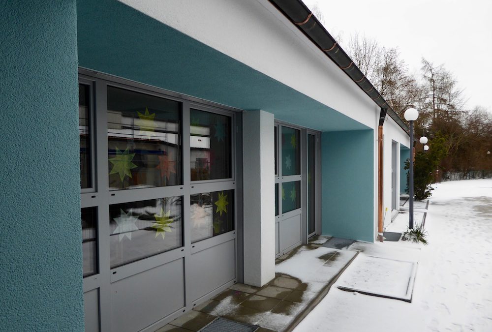 Generalsanierung einer Kindertagesstätte mit 6 Kindergarten- und 3 Kinderkrippengruppen in Königsbrunn